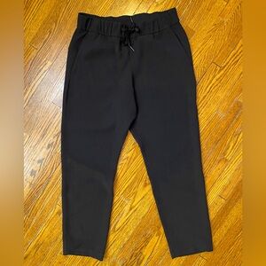 Lululemon On the Fly Pants- Black
